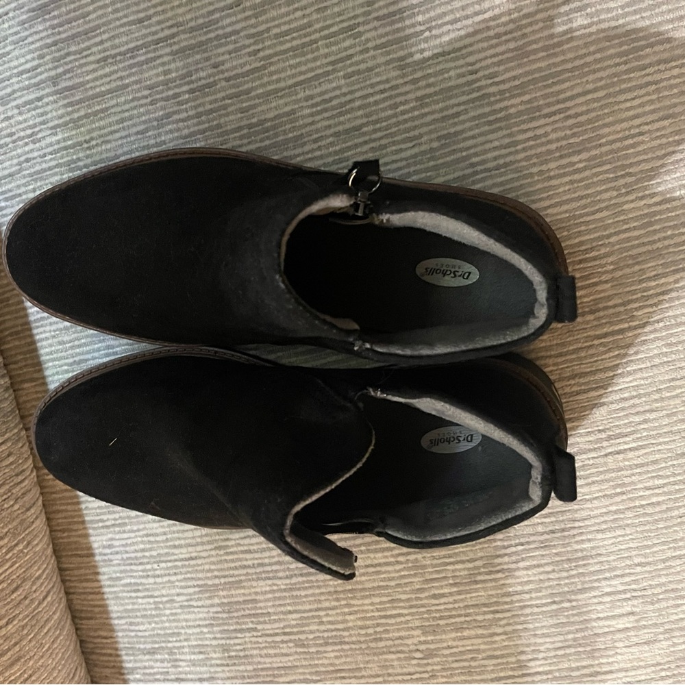 Dr. Shcholl’s booties